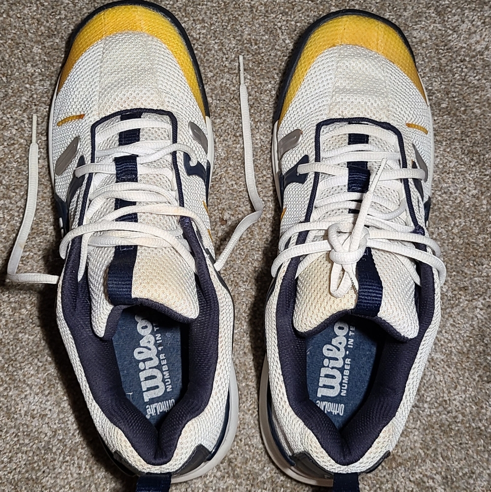 Wilson Men's DST FOAM Innerloc Tennis Shoes Size 11.